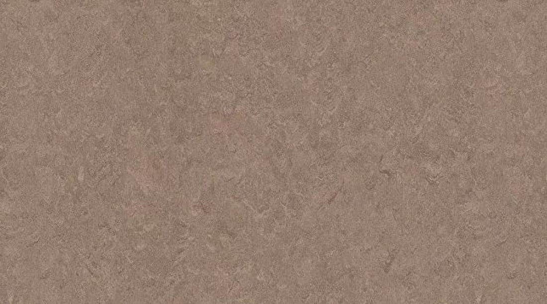 Натуральный линолеум Gerflor Marmorette 0003 Dark Brown