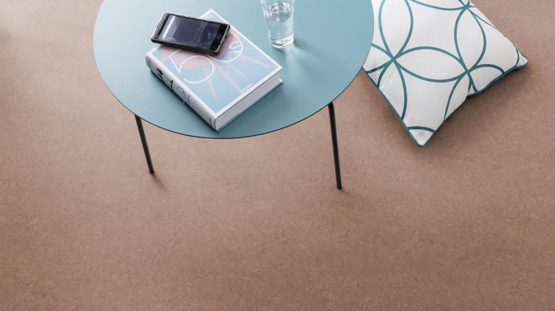 Натуральный линолеум Gerflor Marmorette 0003 Dark Brown