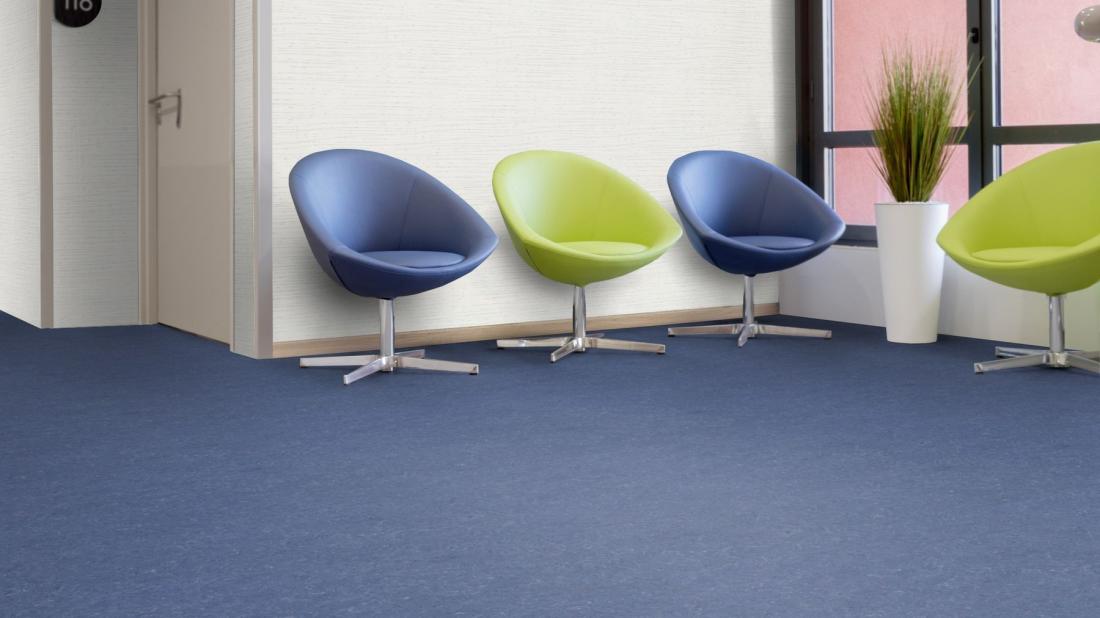 Натуральный линолеум Gerflor Marmorette 0049 Royal Blue
