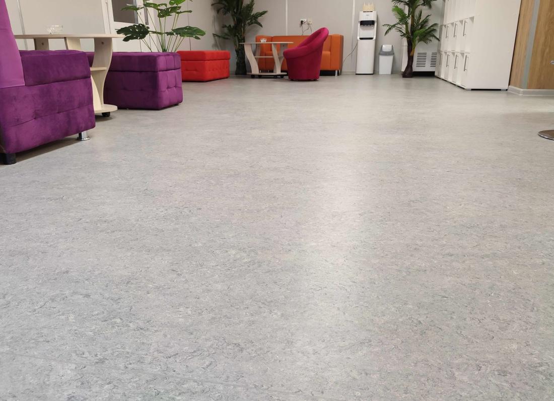 Натуральный линолеум Gerflor Marmorette 0053 Ice Grey