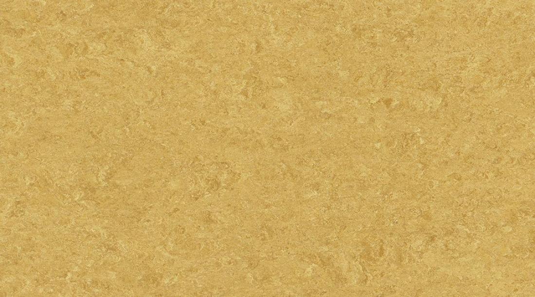 Натуральный линолеум Gerflor Marmorette 0072 Golden Yellow