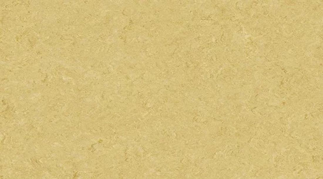 Натуральный линолеум Gerflor Marmorette 0076 Pale Yellow