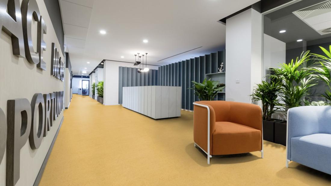 Натуральный линолеум Gerflor Marmorette 0076 Pale Yellow