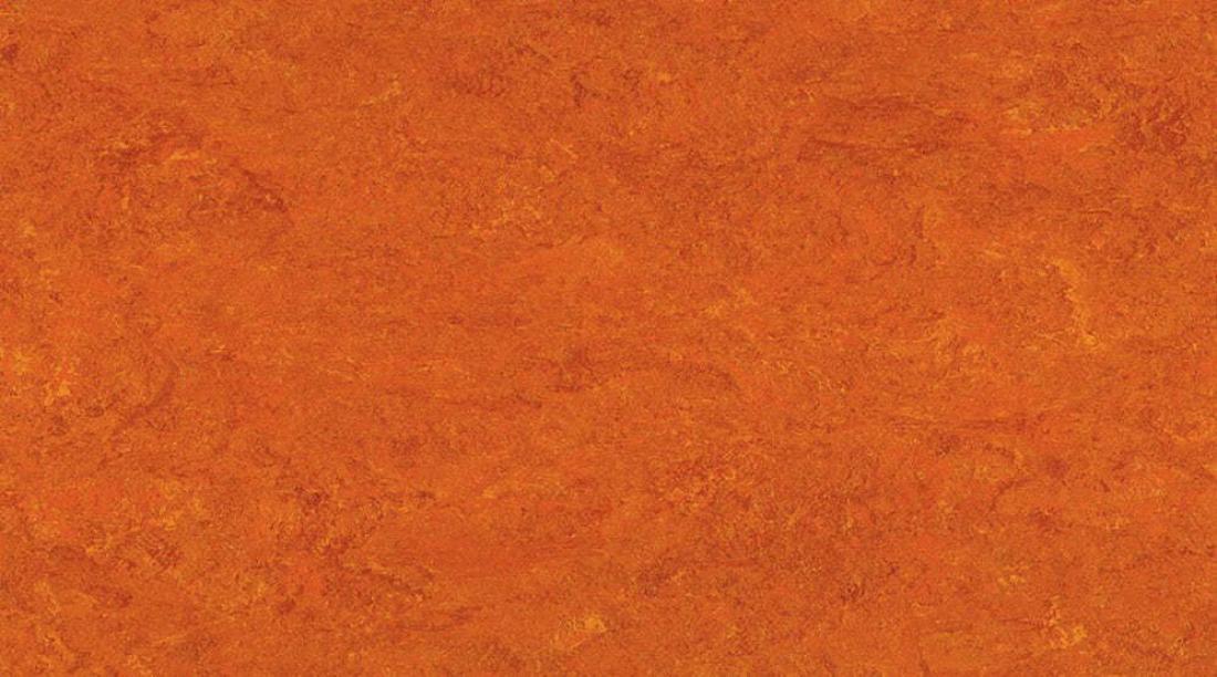 Натуральный линолеум Gerflor Marmorette 0117 Mandarin Orange