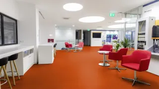 Натуральный линолеум Gerflor Marmorette 0117 Mandarin Orange