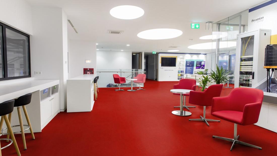 Натуральный линолеум Gerflor Marmorette 0118 Chili Red