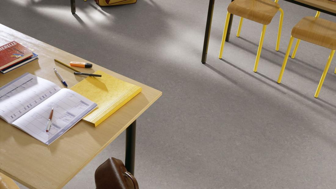 Натуральный линолеум Gerflor Marmorette 0153 Greystone Grey