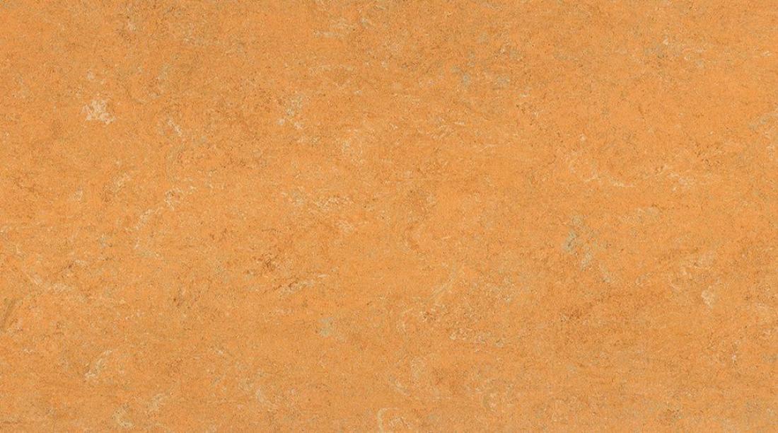 Натуральный линолеум Gerflor Marmorette 0173 Melon Orange