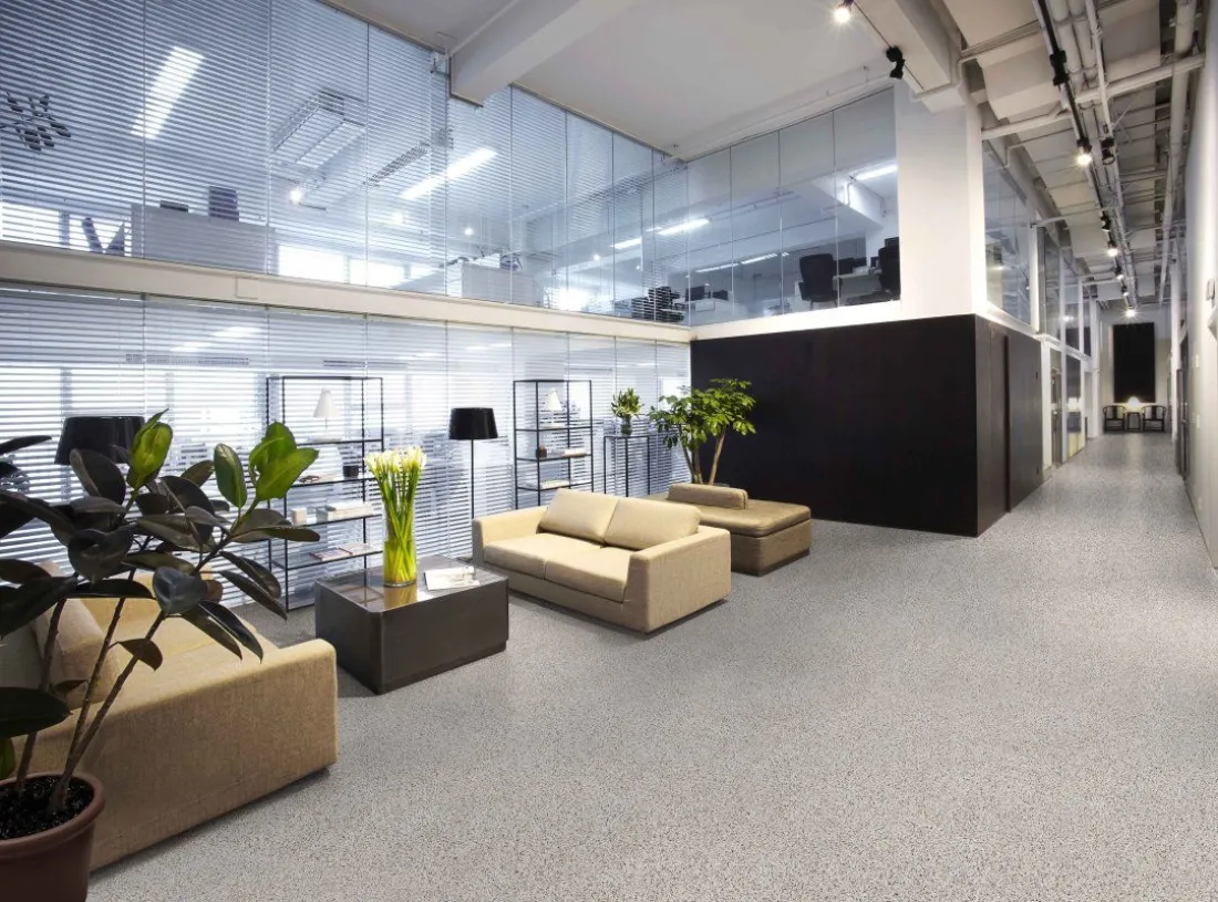 Коммерческий линолеум Juteks Strong Plus КМ2 (2,00 | 3,50 | 4,00 м) Granite 4